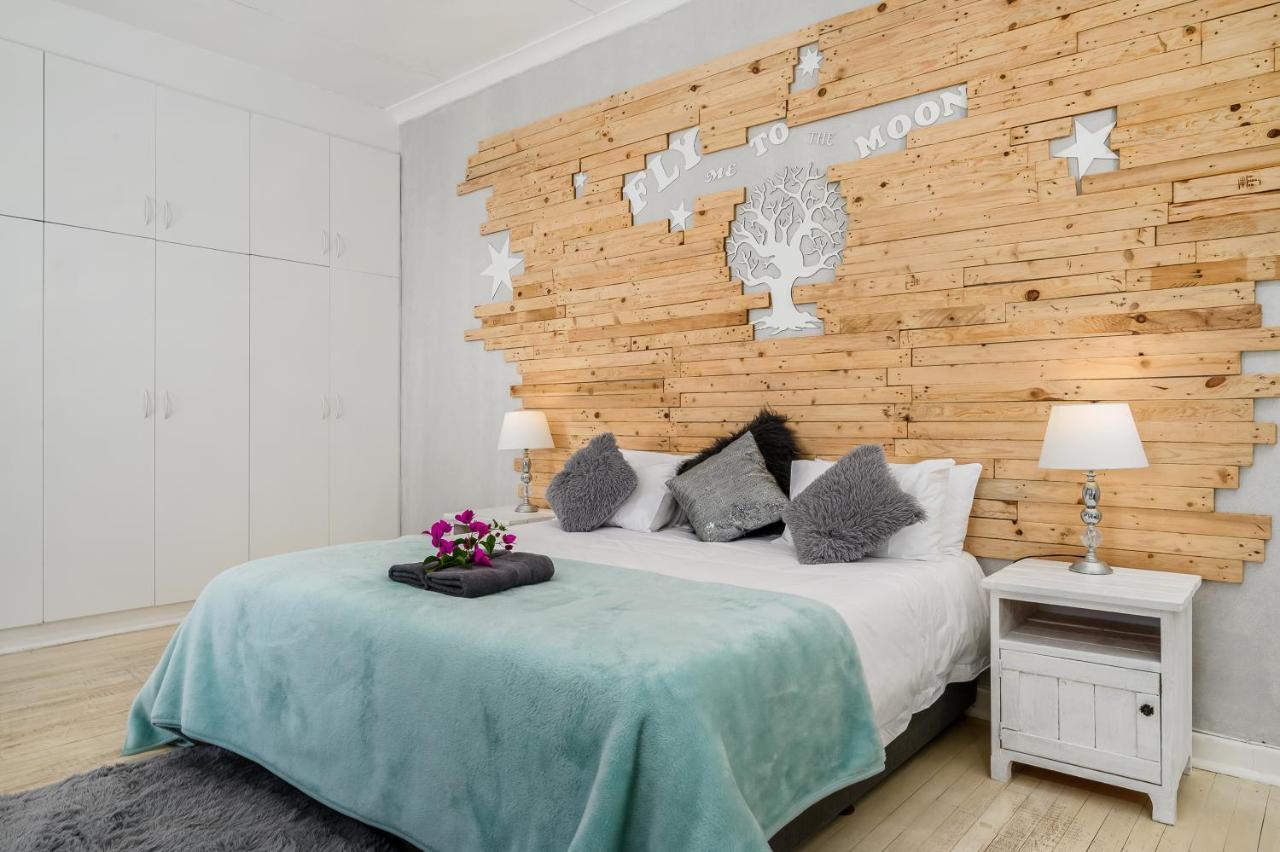 302 On Old Sea View Road Chelsea Apartman Port Elizabeth Kültér fotó